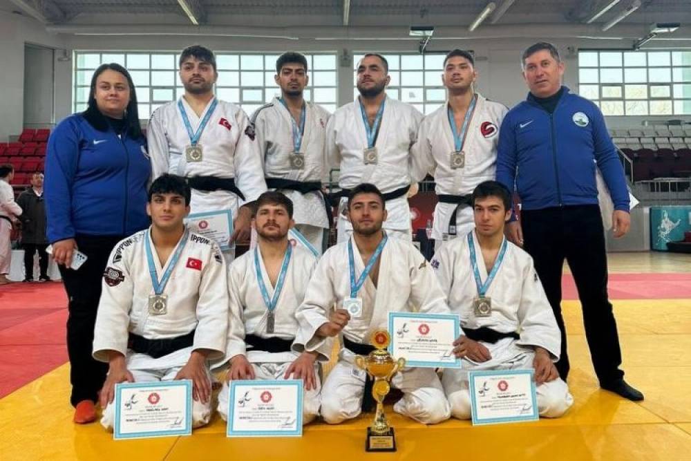 Bursa Osmangazili judocular Süper Lig'de