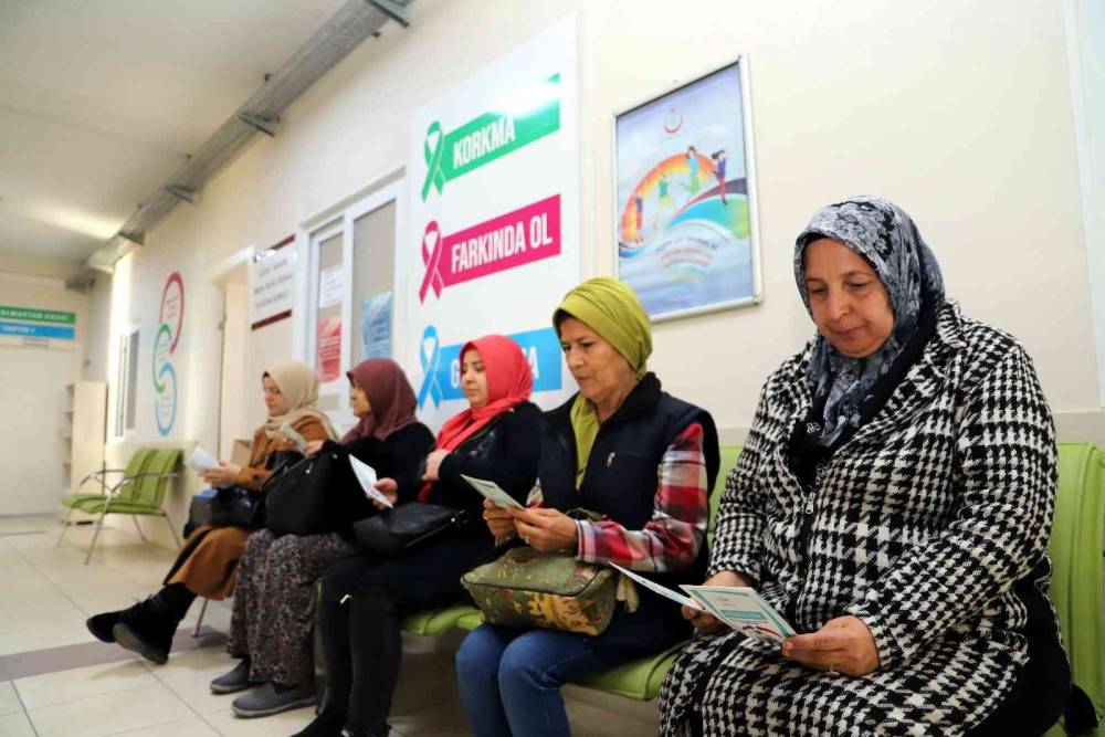 Akdeniz’de kadınlar ücretsiz sağlık taramasından geçiriliyor