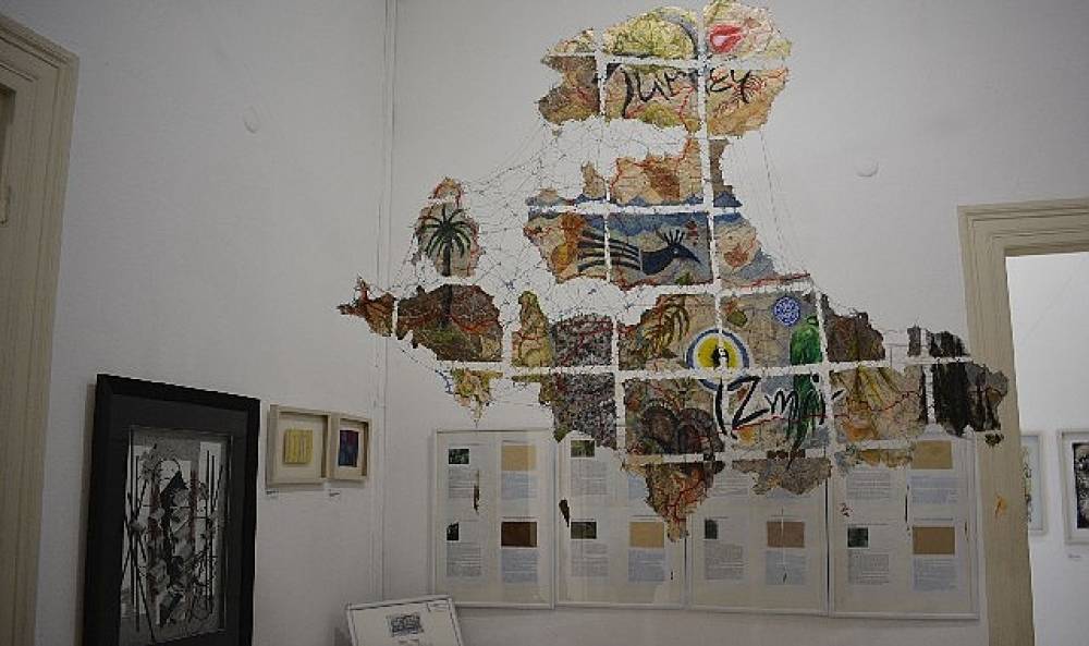 Türkiye'nin ilk Kâğıt ve Kitap Müzesi binden fazla eseri ziyaretçileriyle buluşturuyor