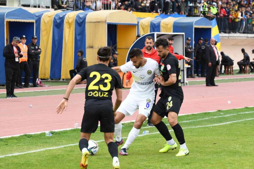 TFF 2. Lig: Tarsus İdman Yurdu: 2 - Amed Sportif Faaliyetler: 0