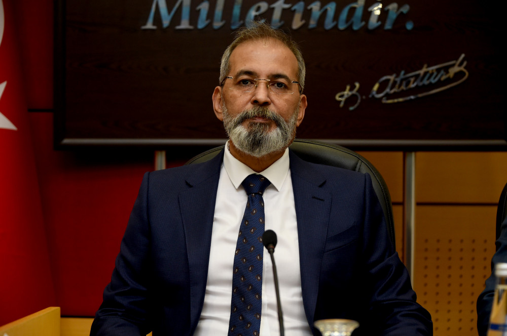 Dr Haluk Bozdoğan Belediye meclis toplantısında 
