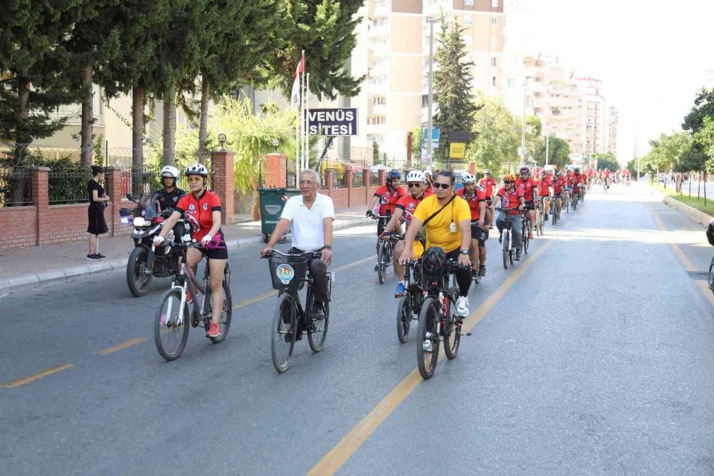 Uluslararası Bisiklet Festivali Mezitli Pompeiopolis Parkında start verdi
