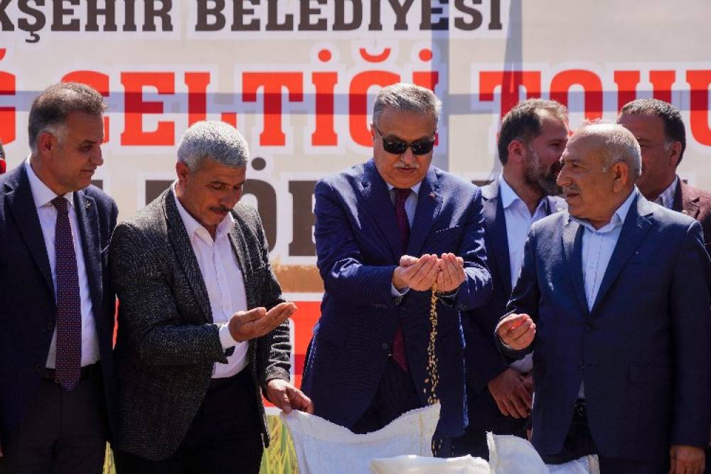 Diyarbakır’da üreticiye çeltik tohumu desteği