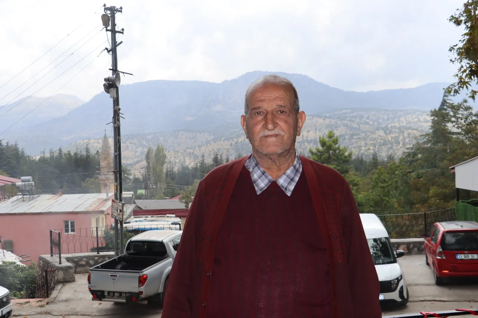 Toroslar Arslanköy Asırlık Çınar Alanı Yenilendi